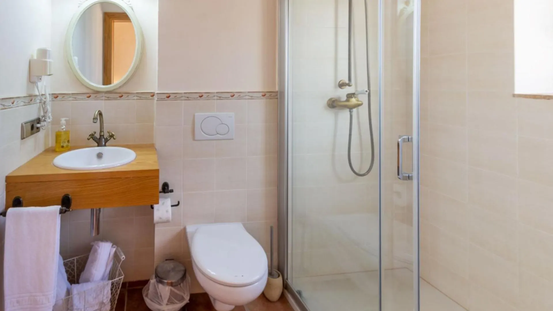 בית כפרי Sant Feliu de Boada Casa Rural Can Ginesta ספרד