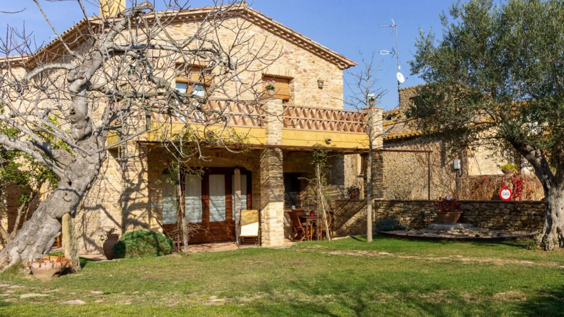 Sant Feliu de Boada Casa Rural Can Ginesta ספרד